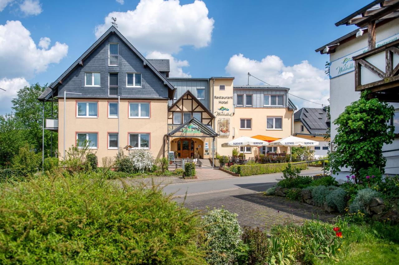 Waldesblick, Hotel-Restaurant Lahr  Exterior photo